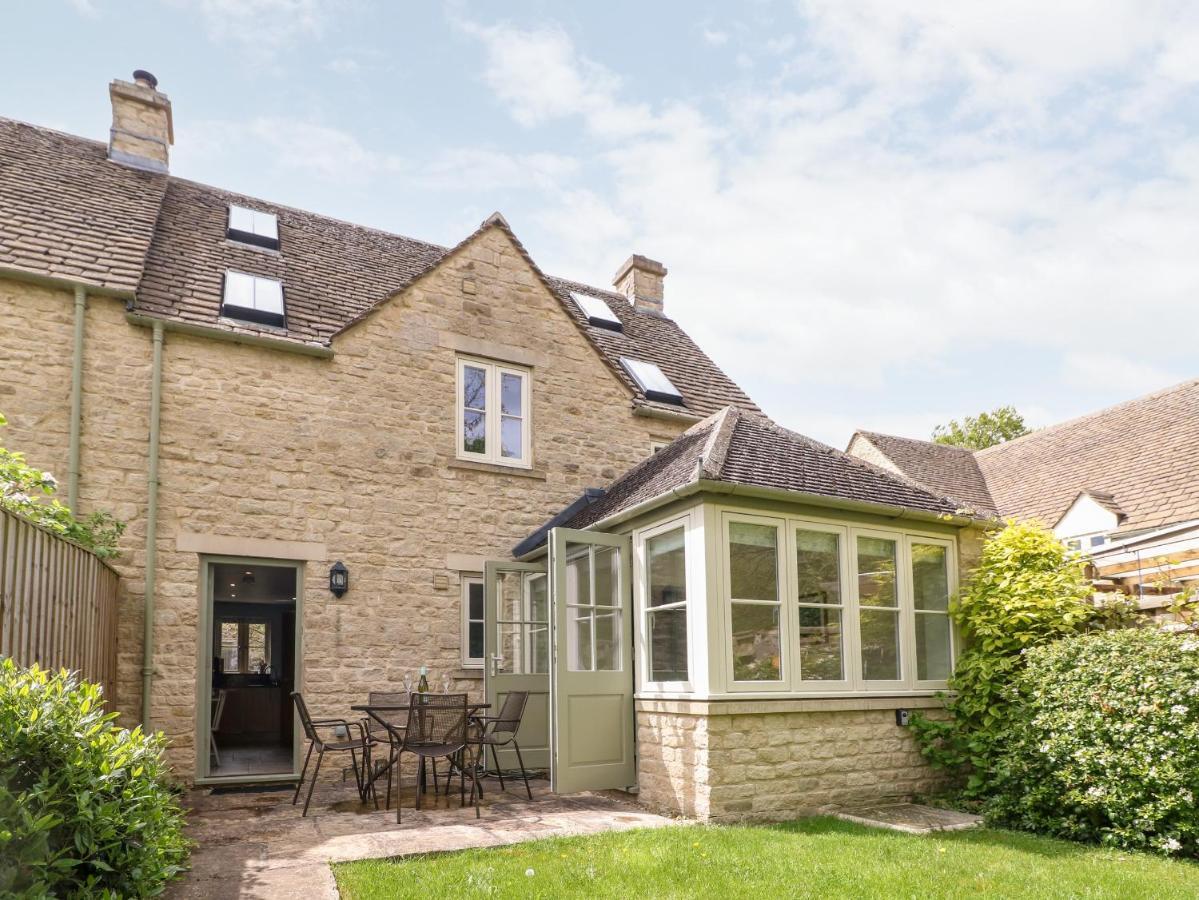 3 Painters Field Villa Cirencester Exterior foto