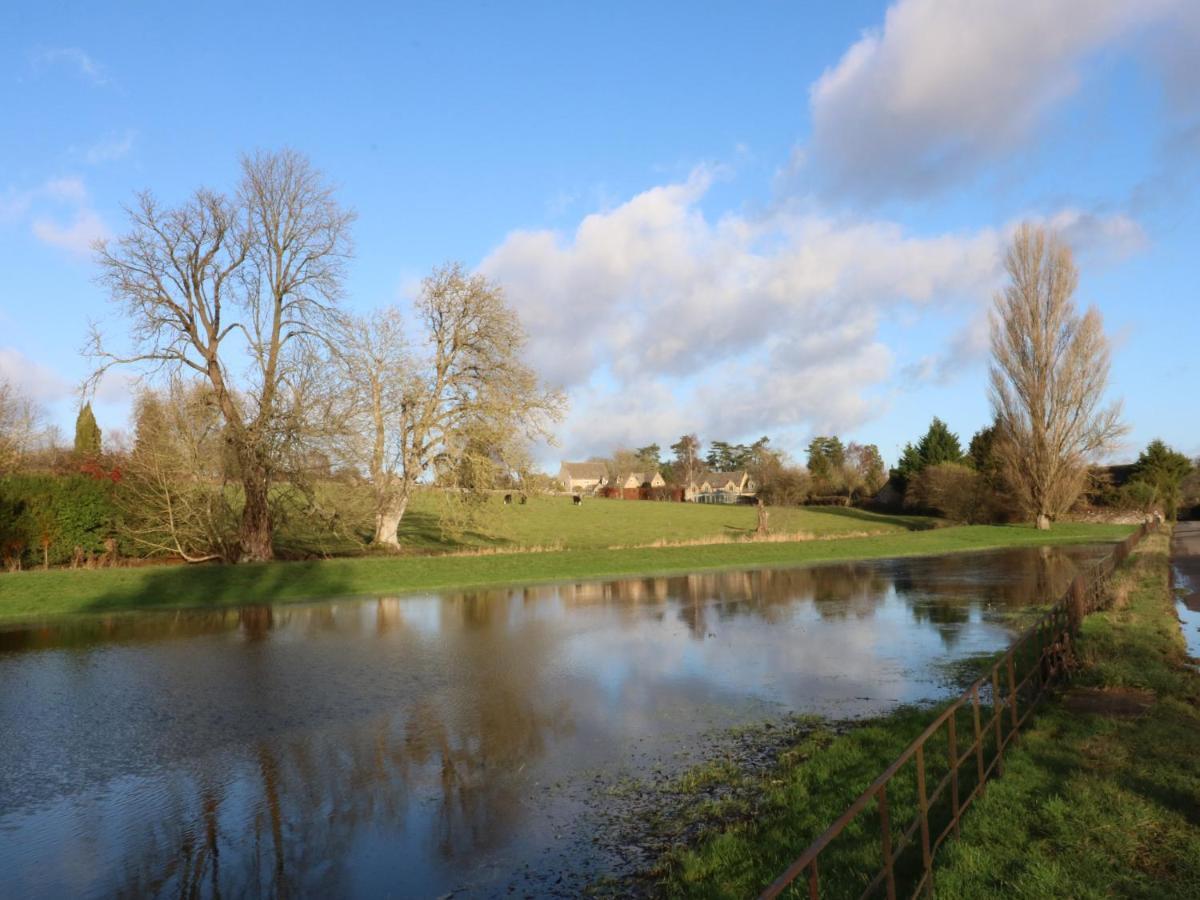 3 Painters Field Villa Cirencester Exterior foto